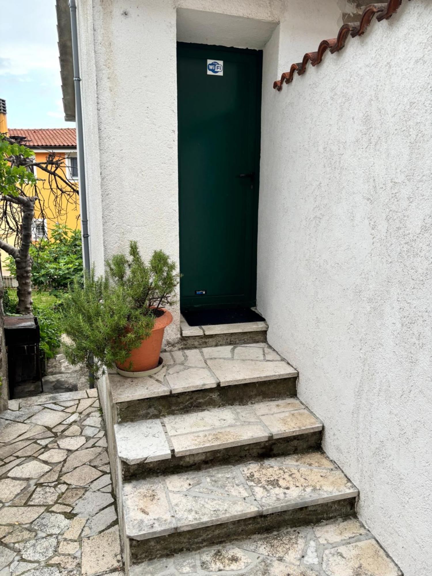 Studio I Apartman Ema Rijeka Buitenkant foto